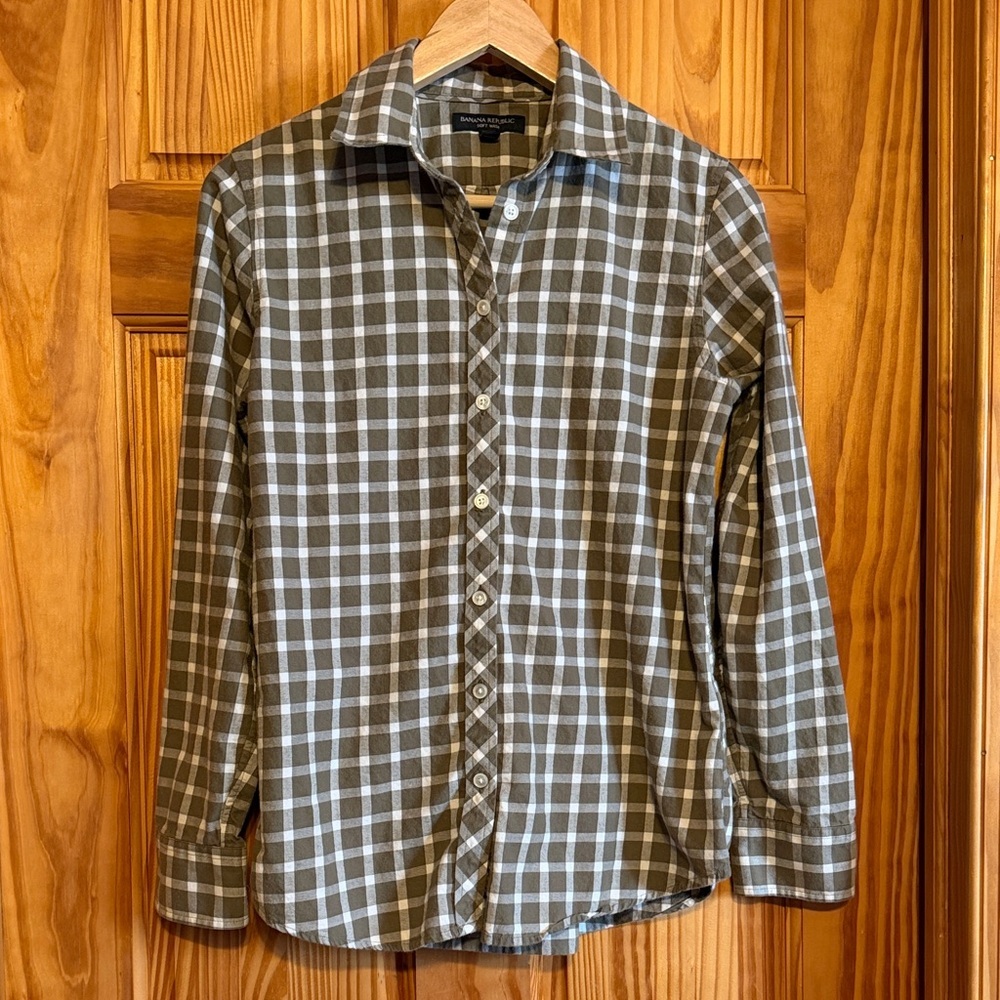 Banana Republic Olive Plaid Casual Shirt